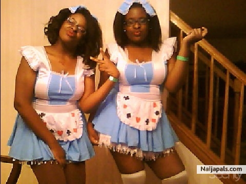 Twin and me < 3 - click for next photo