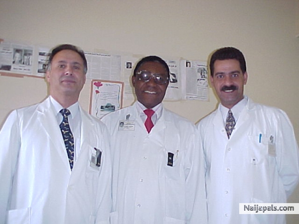 with colleages in SAUDI ARABIB 1999 - click for next photo