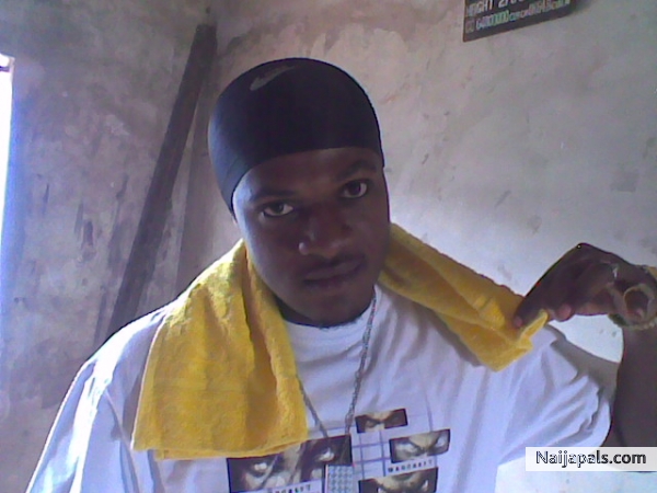 I am 4 real - click for next photo
