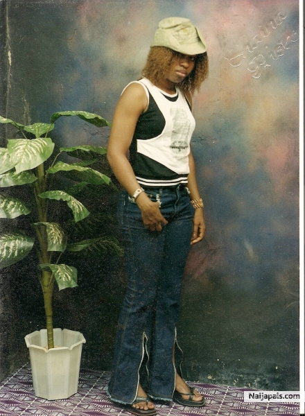  - click for next photo