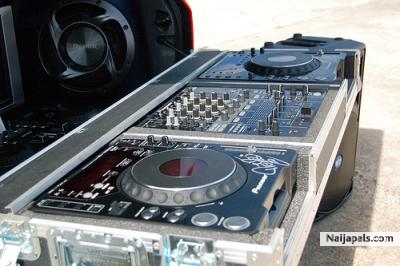 disco player for DJ - click for next photo