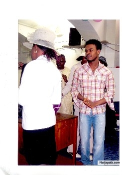  - click for next photo