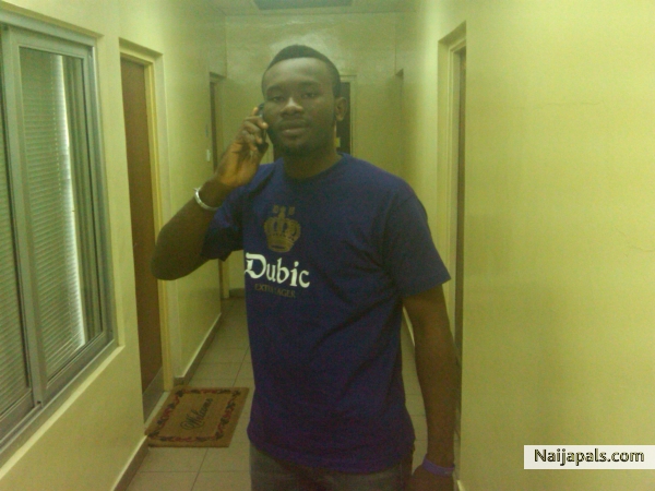 dubic as u can c in ma shirt is a new drink produce by ma company 'GUINNESS' luk 4 it and drink it's very nice - click for next photo