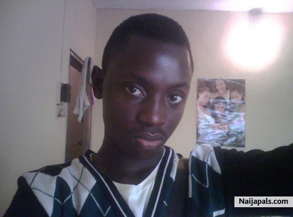 It' s my true face, only changes when growing fat! - click for next photo