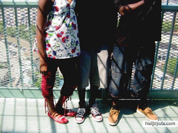  - click for next photo