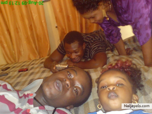 Mc Pedro,Shubby,Shubby' s Mum,Bongo Throway - click for next photo