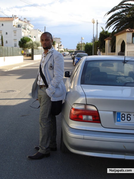 looking good guy - click for next photo