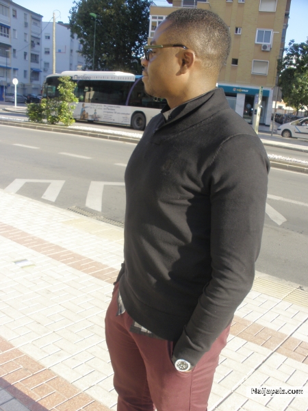  - click for next photo