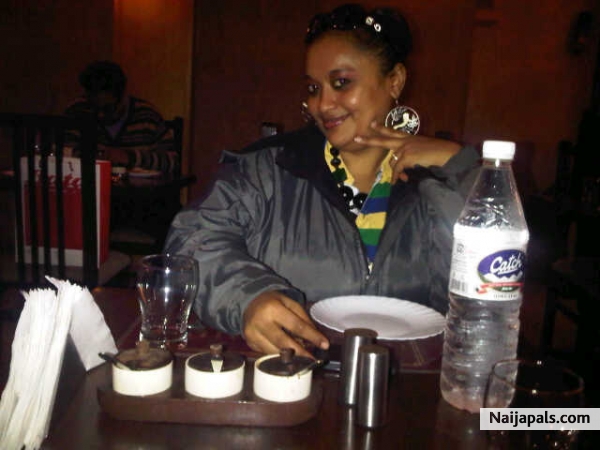 me having Chinnesse for dinner - click for next photo