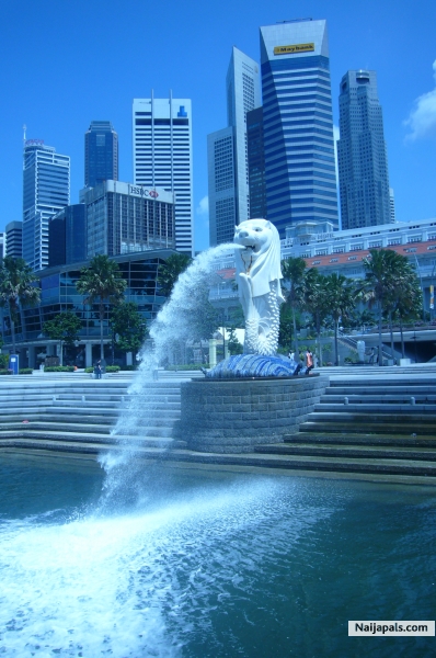 SINGAPORE - click for next photo