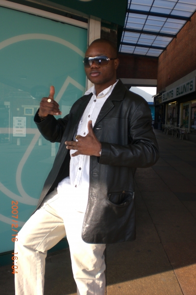  - click for next photo