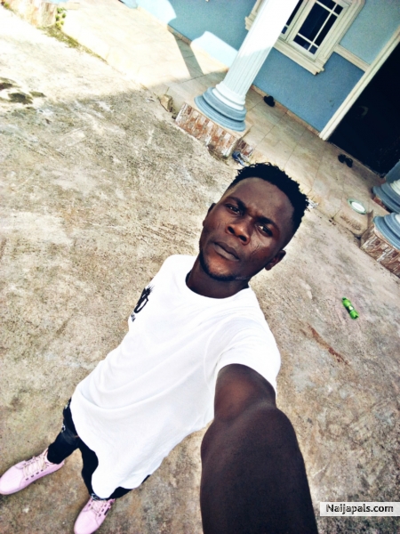 Don Akins Omobabamimo - click for next photo