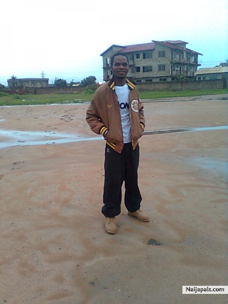 GUESS WAT HAPPENING - click for next photo