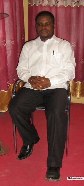  - click for next photo