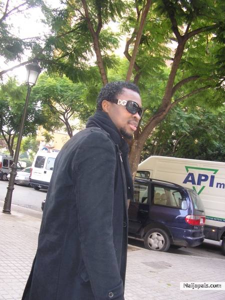  - click for next photo