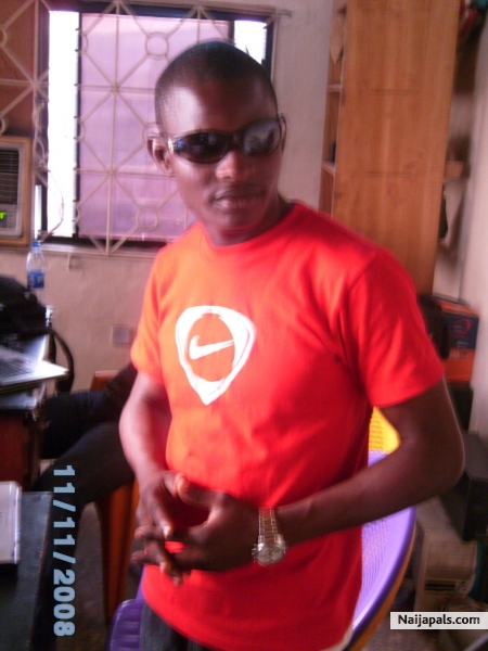Solomon - click for next photo