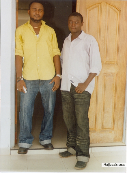  - click for next photo