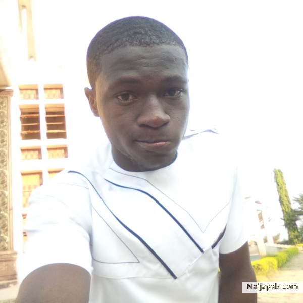 Eleveta Nwafor, I only believe that One can only be successful if he or she put in, hard work, Genuine mind, prayer and believing in Succeeding at the end. As I am putting in my best in what I enjoy doing most now, I know that some day my hustle will tell the story of how I made it. Eleveta Nwafor is my name and some day you' ll hear my story from numerous mouth. Eleveta Nwafor. - click for next photo