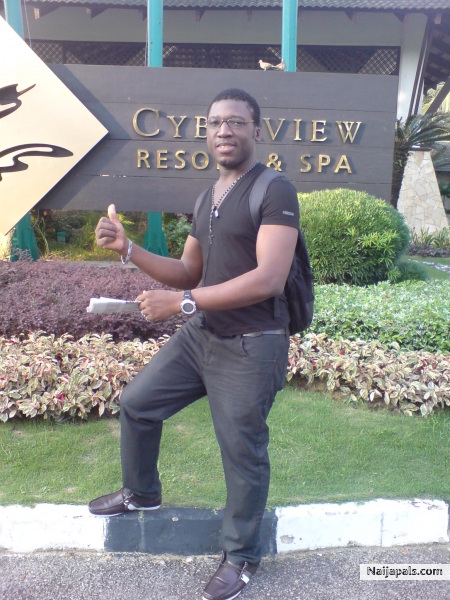  - click for next photo