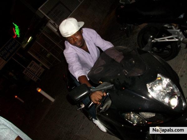  - click for next photo