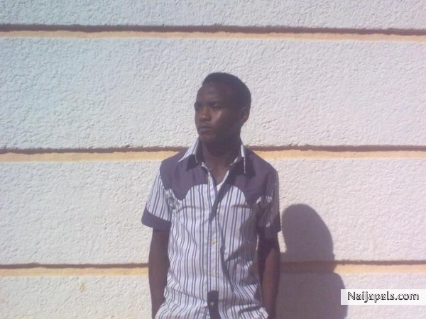  - click for next photo