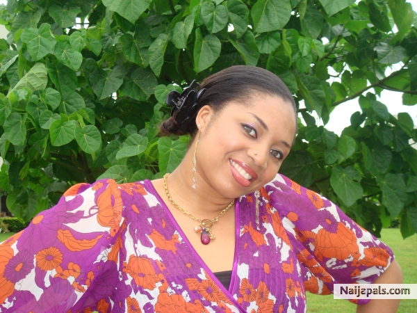 sandra walker - click for next photo