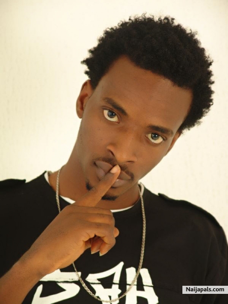 OTHNIEL - click for next photo