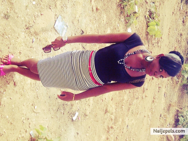  - click for next photo