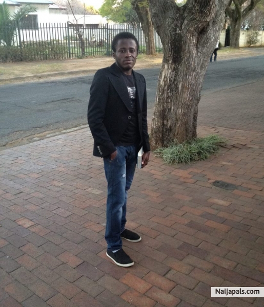 on my way to church - click for next photo