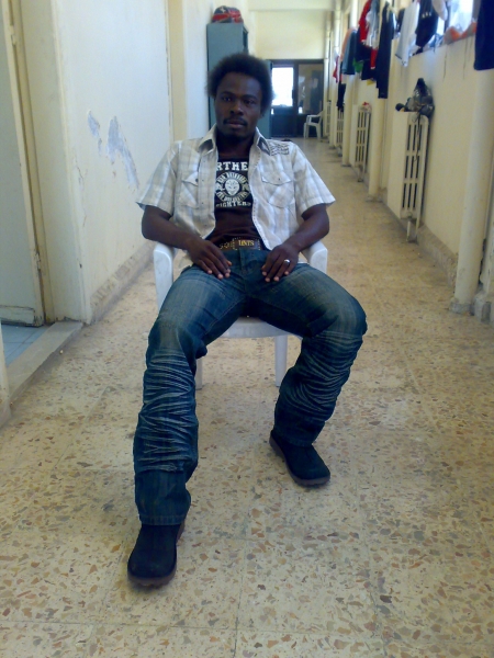  - click for next photo