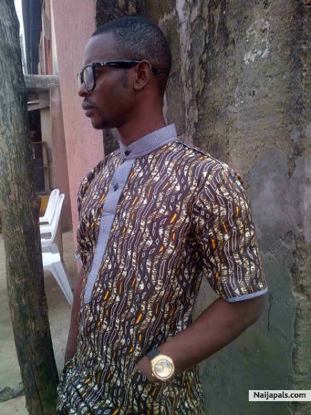 wanna chill & hang out with sum1 cool be it ladies or gentlemen - click for next photo