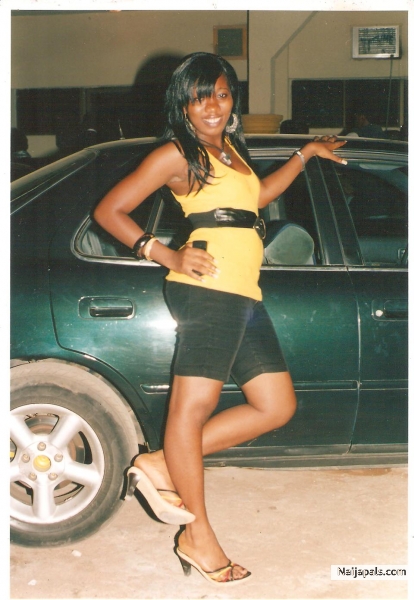 deb - click for next photo