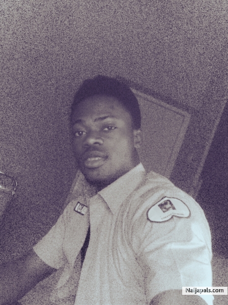 drey - click for next photo
