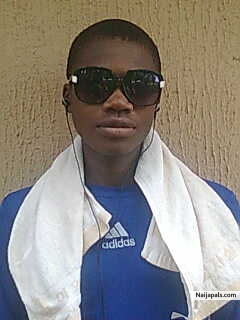 Born 2 lead !!! - click for next photo