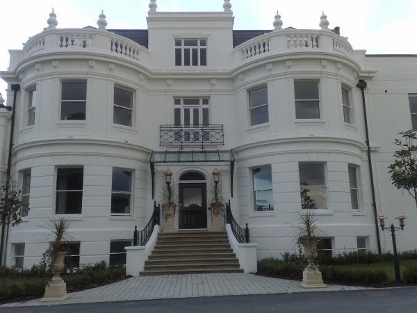 Hunter' s palace - click for next photo