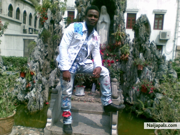 hey - click for next photo
