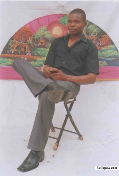  - click for next photo