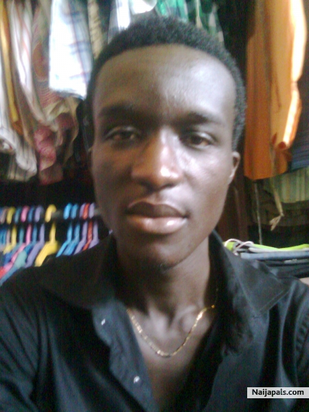 Angel Emmanuel - click for next photo