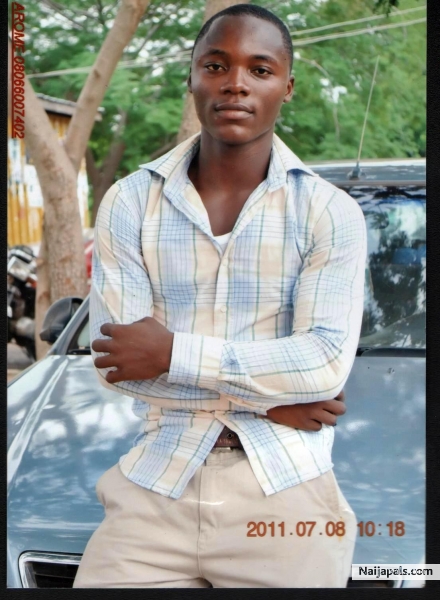  - click for next photo