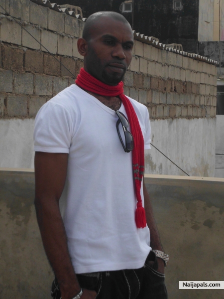  - click for next photo