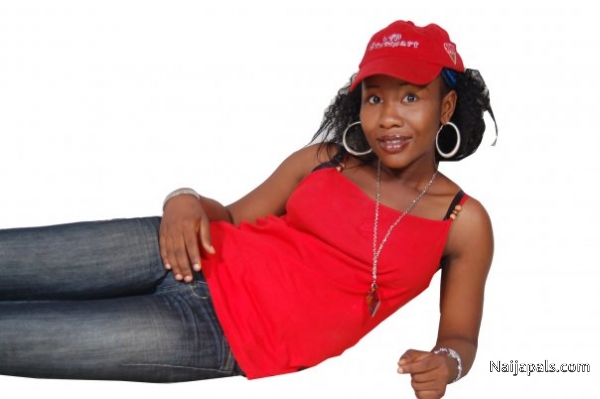 Miss Red... - click for next photo