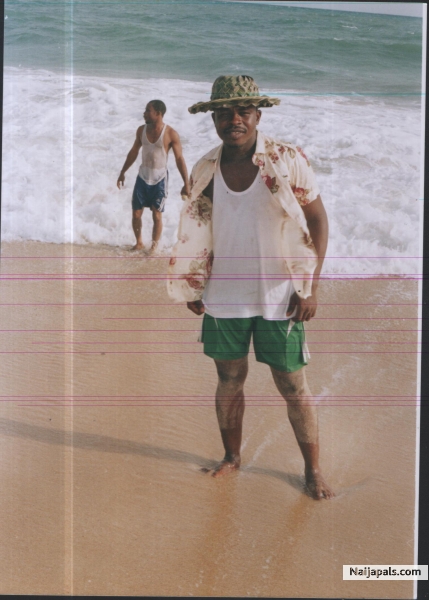  - click for next photo