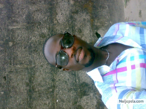 image - click for next photo