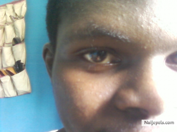 1/2 of my face... - click for next photo