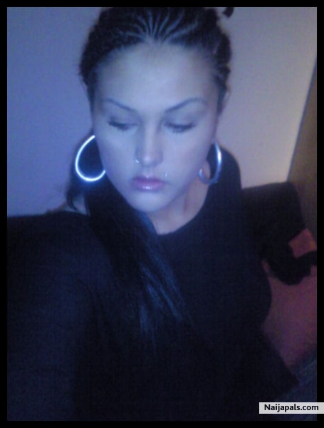  - click for next photo