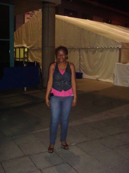  - click for next photo