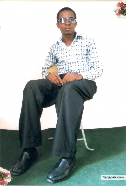  - click for next photo