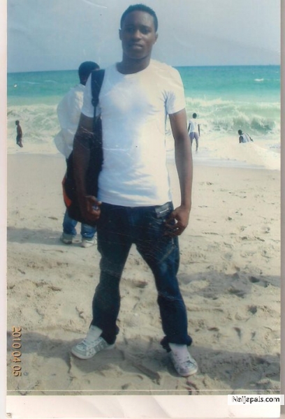 - click for next photo