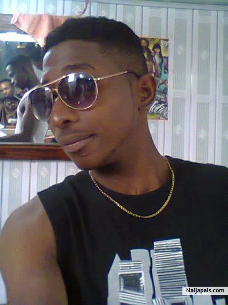 Me cool men - click for next photo
