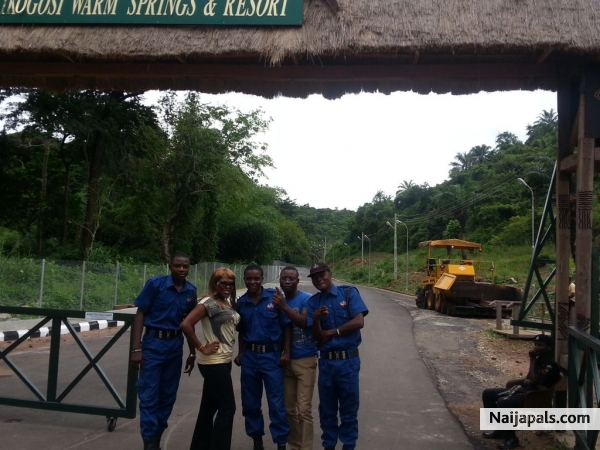 Hello Nigeria - click for next photo